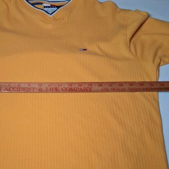 Vintage 1990s Tommy Jeans Shirt Men L Ribbed Knit Gold Long Sleeve V Neck - Picture 4 of 9